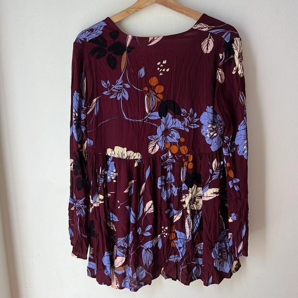 Free People Bella Floral Bell Sleeve Tunic Maroon Print V-Neck Blouse XS - Picture 5 of 10